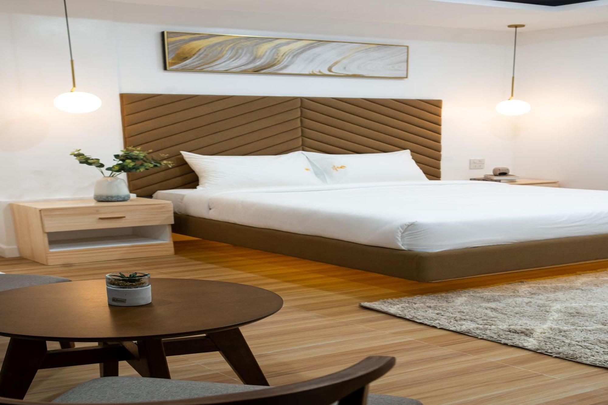 The Glend Hotel Iloilo Passi Екстер'єр фото